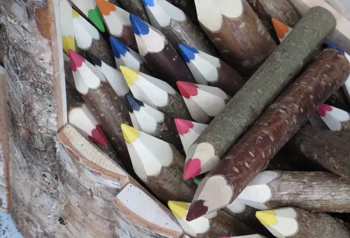 Buntstifte aus Holz